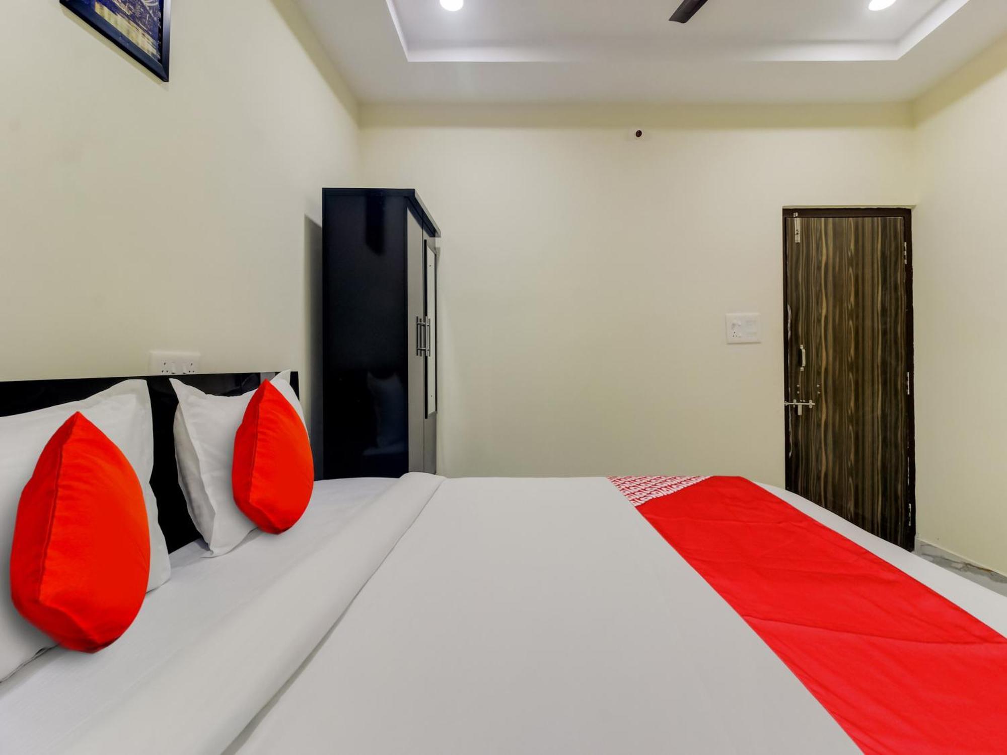 Super Hotel O Sri Nirvana Pride Ibrahimpatan Exterior photo